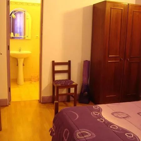 Pensión 5 Bicas Aveiro