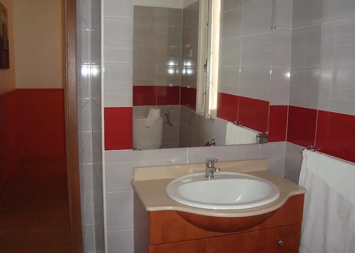 Гостевой дом 5 Bicas